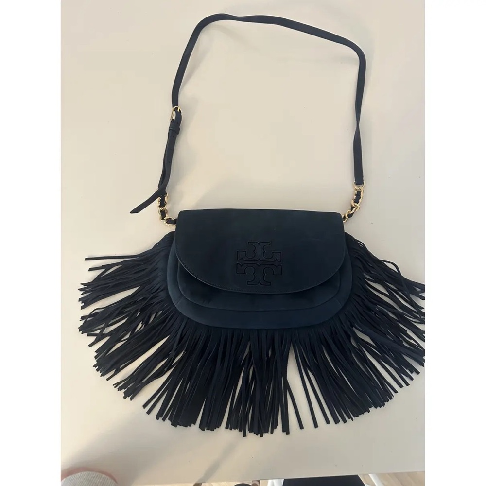 “Tory Burch Fleming Suede Fringe Crossbody Bag – Navy Blue”

• - Picture 8 of 10